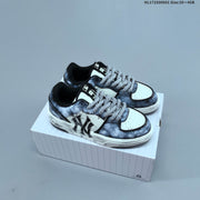 MLB Chunky Liner Low-Top Sneakers, Black and White
