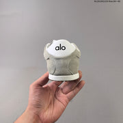 Alo Yoga Sunset Sneaker Low-Top in Gray