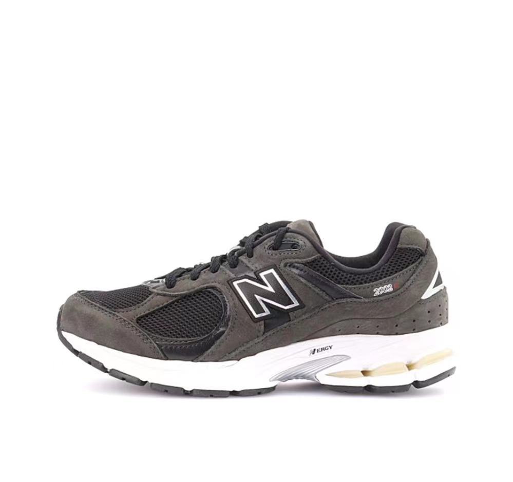 New Balance M2002RB Sneakers in Charcoal and White