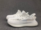 Yeezy 350 V2 Kids Sneakers in White