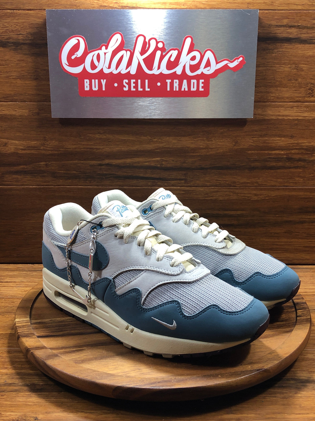 Nike Air Max 1 Patta Waves Noise Aqua (with Bracelet)