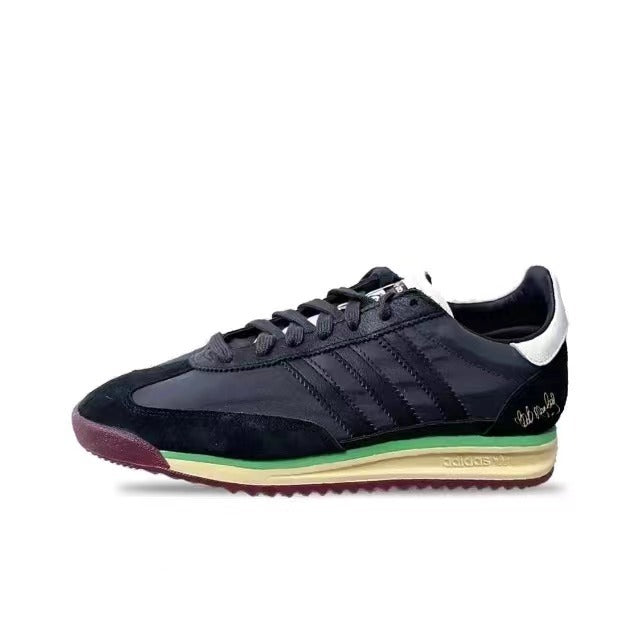 Adidas JP5171 Low-Top Sneakers Black Green Gum Sole