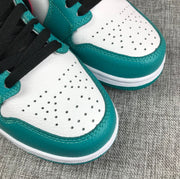 Air Jordan 1 Retro High OG South Coast Toes Sneakers