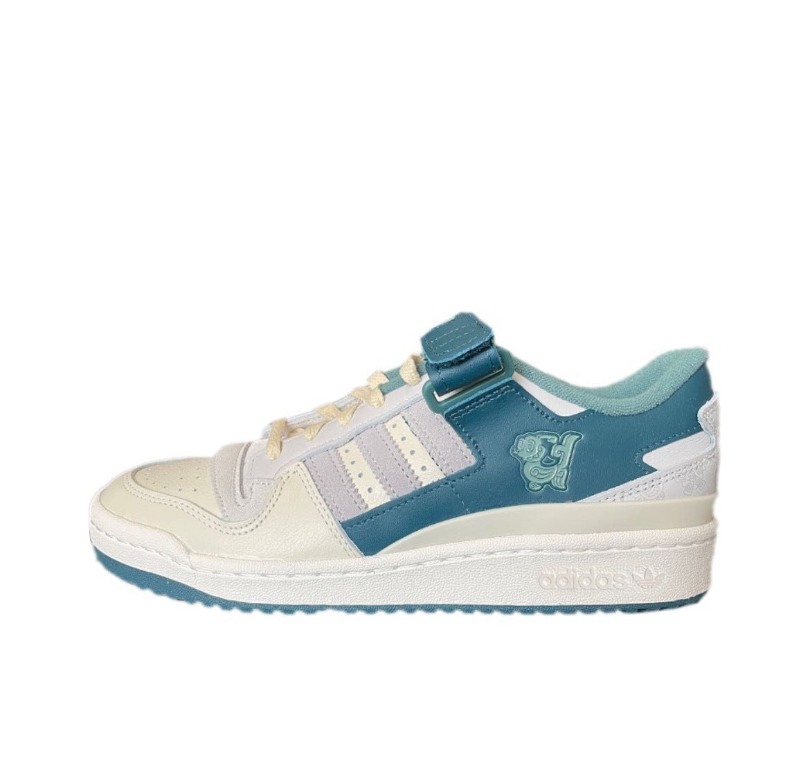 adidas Forum Low Cream and Teal Sneakers HP2067