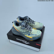 Saucony Triumph 22 GORE-TEX Running Shoes