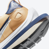 Nike sacai VaporWaffle DD1875-200 Sneakers in Sesame Khaki