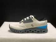 On Cloudstratus 3 Running Shoes in Cream and Gray
