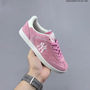 MLB Clubbie SD Low-Top Sneakers in Suede