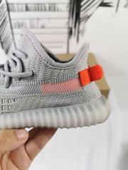 Yeezy 350 V2 Kids Sneakers in Light Grey and Coral