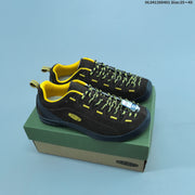 KEEN Dry Suede Low-Top Sneakers