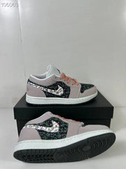 Jordan Air Jordan 1 Low SE GS Platinum Violet Sneakers FJ3445-001