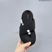 GG-CC Black Embellished Platform Thong Sandals