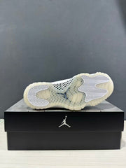 Jordan Air Jordan 11 Comme des Garçons White Sneakers IV7639-100