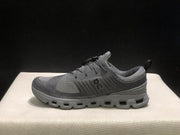 On Cloud X Z5 Sneakers in Gray