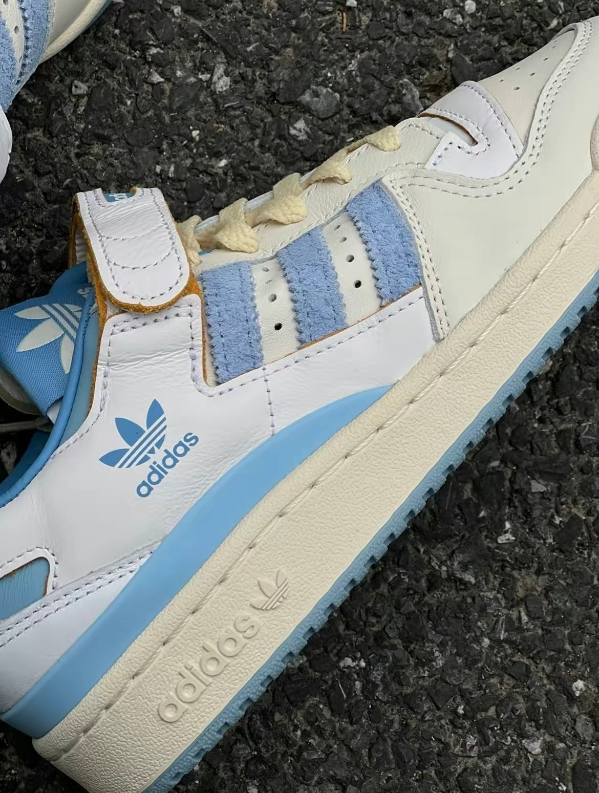 Adidas Originals Forum 84 Low LG Carolina Blue Sneakers GZ1893