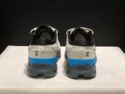 On Cloudstratus 3 Running Shoes in Cream and Gray