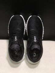 On Cloud 6 Push Sneakers, Black and White