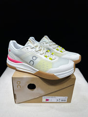 On THE ROGER Advantage Pro Tennis Shoes White Beige Pink