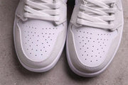 Jordan Air Jordan 1 Mid Sneakers White Navy Beige DO6726-100