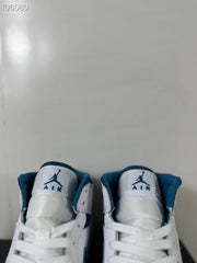 Jordan Air Jordan 1 Mid White Blue FN5215-141 Sneakers