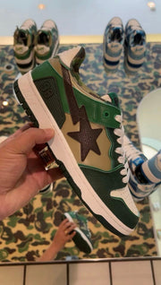 BAPE SK8 STA Low-Top Sneakers in Green Camo