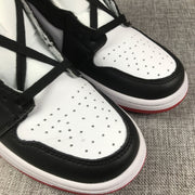 Air Jordan 1 High Black Toe Sneakers 555088-184