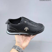 Descente Chron Tempo Slim Retro Low-Profile Sneakers