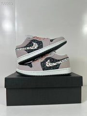 Jordan Air Jordan 1 Low SE GS Platinum Violet Sneakers FJ3445-001