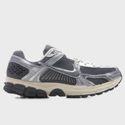 Zoom Vomero 5 - Iron Grey/Chrome/Metallic Silver