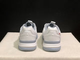 On The Roger Clubhouse Pro Tennis Shoes White Grey