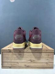 Jordan Air Jordan 3 Retro OG Burgundy Sneakers IO7744-600