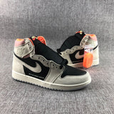 Jordan Air Jordan 1 High OG Grey Black Pink 555088-018
