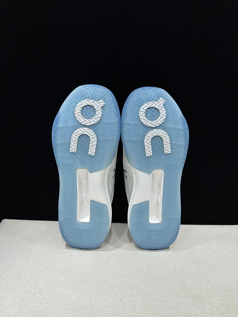 On THE ROGER Advantage Pro Court Sneakers, Ice Blue