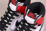Air Jordan 1 High Light Smoke Grey Sneakers 555088-126