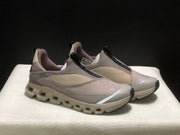 On Cloud X 4 Coast Sneakers in Light Grey and Beige