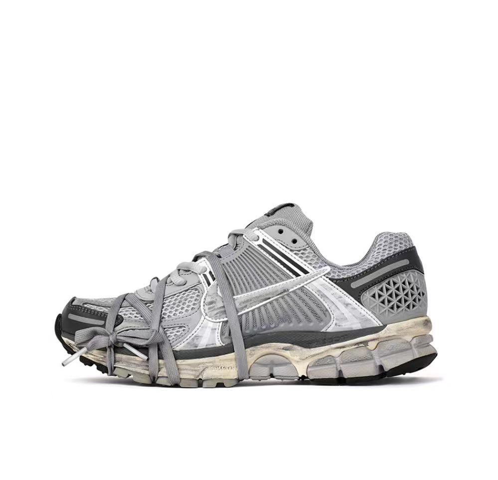 Nike Zoom Vomero 5 Sneakers FD9919-001 Grey