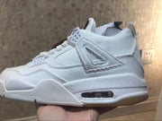 Jordan 4 Retro Levi's White Sneakers AQ2571-100