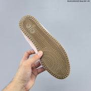 Alo Yoga Sunset Sneaker Low-Top in Blush Pink