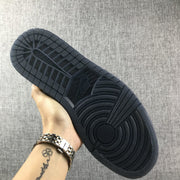 Air Jordan 1 Retro High Black Rose Sneakers