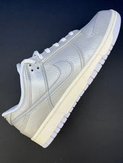 Nike Dunk Low Metallic Silver Sneakers DX3197-095