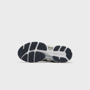 ASICS Gel-Cumulus 16 - White / Midnight