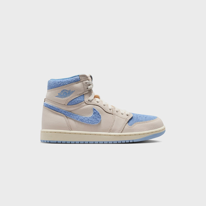 Jordan WMNS Air Jordan 1 Retro High OG - Pale Ivory / Psychic Blue / Coconut Milk