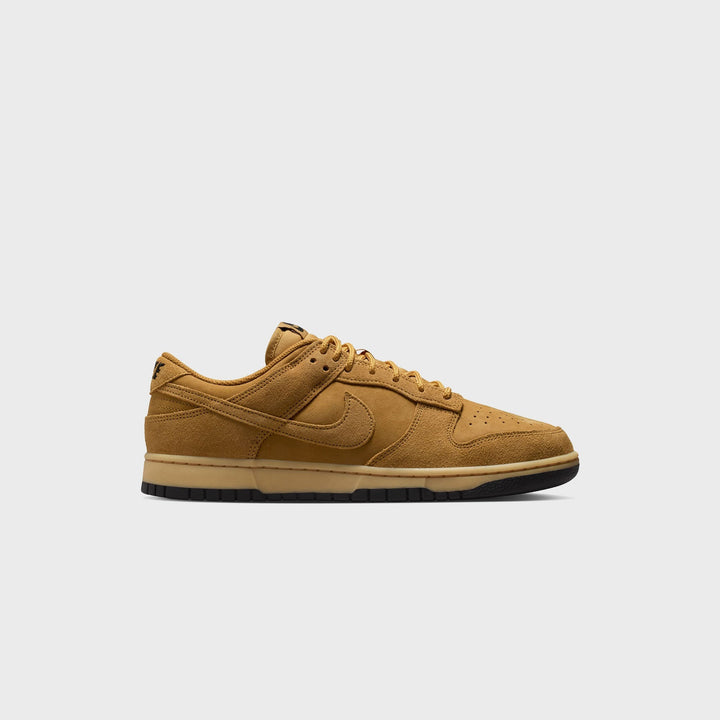 Nike Dunk Low Retro SE - Wheat / Black