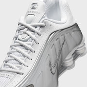 Nike Shox R4 SE - Metallic Silver / White / Off-White