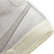 Nike Blazer Mid '77 PRM