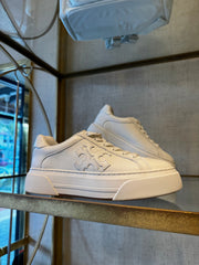 Color block platform sneaker
