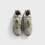 Kith & New Balance Made in USA 990v3 - Hallow