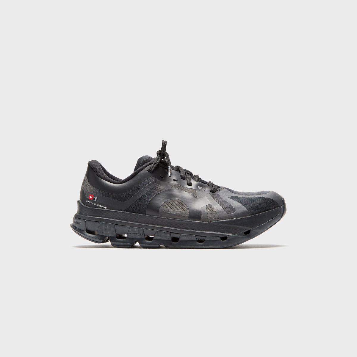 On Running x SLAM JAM Cloud 5 - Gull / Black