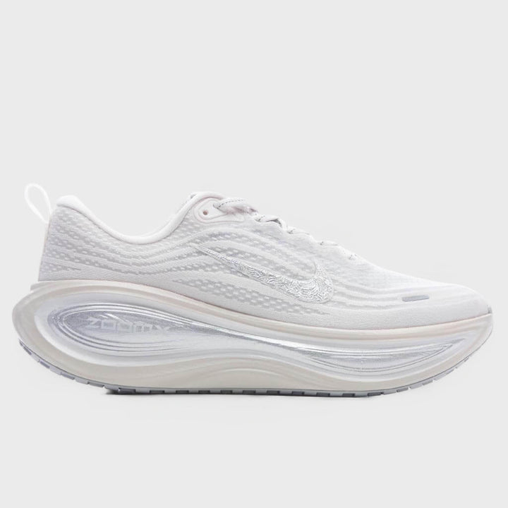 Women's Vomero Plus SE - Phantom/Grey Fog/Light Smoke Grey/Summit White
