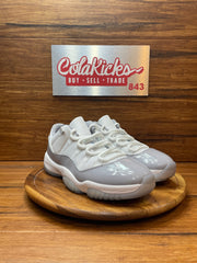 Jordan 11 Retro Low Cement Grey